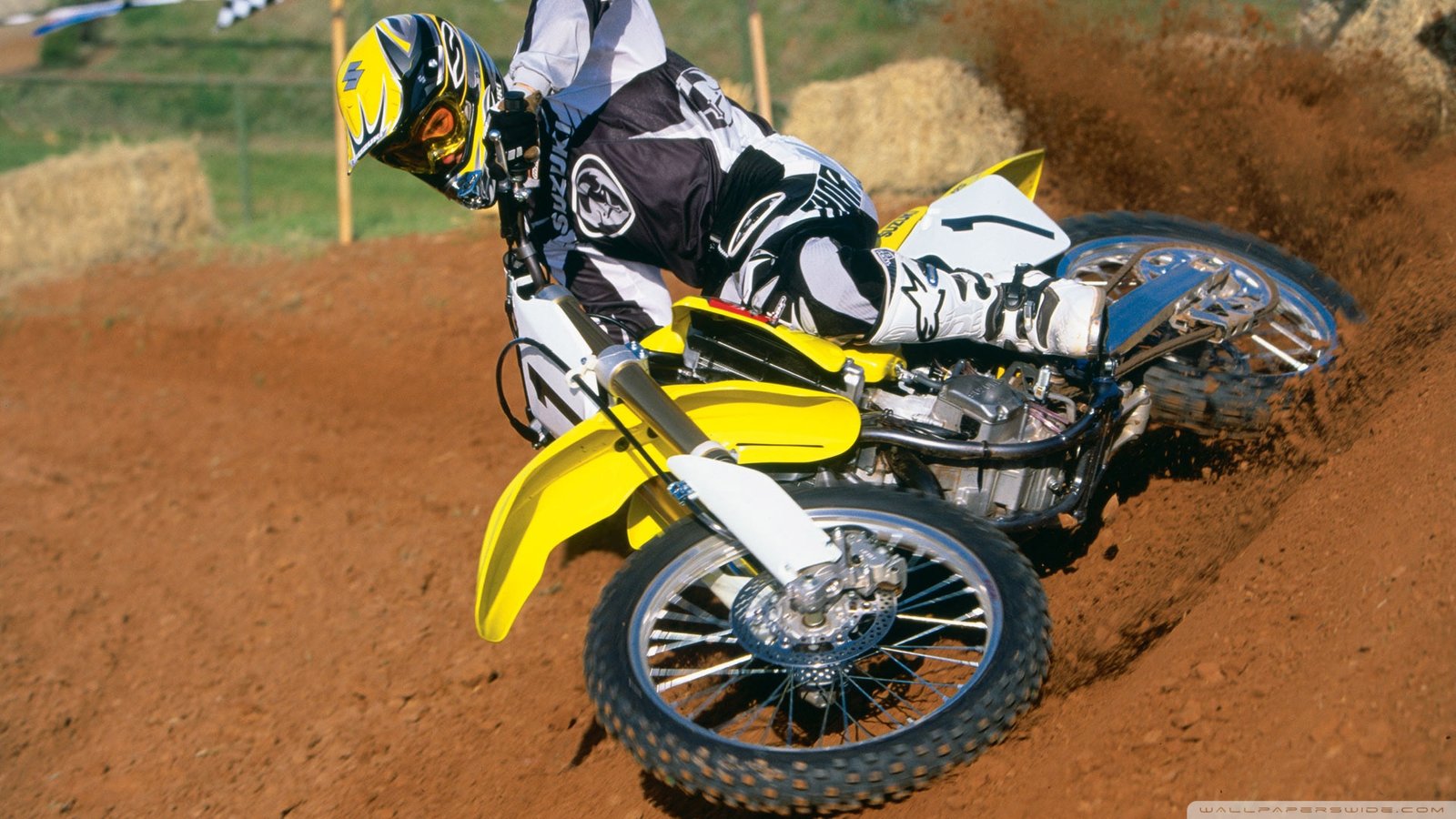 Motocross 48 Wallpaper