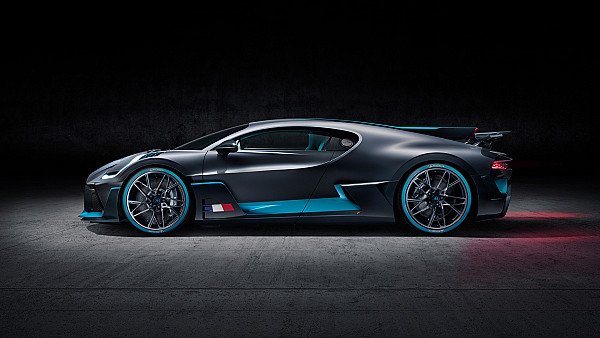 2018 Bugatti Divo Side View - hdwallpaper4k