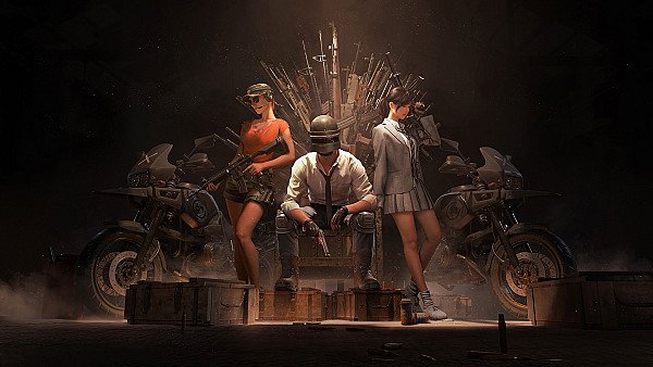 Pubg Helmet Guy With Girls And Guns 4k - hdwallpaper4k