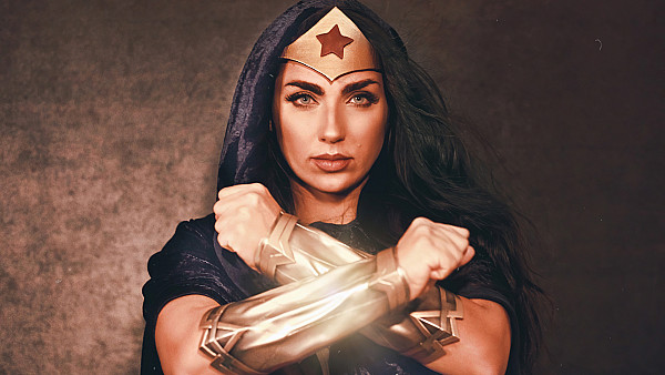 Wonder Woman 1984 Cosplay 4k - hdwallpaper4k